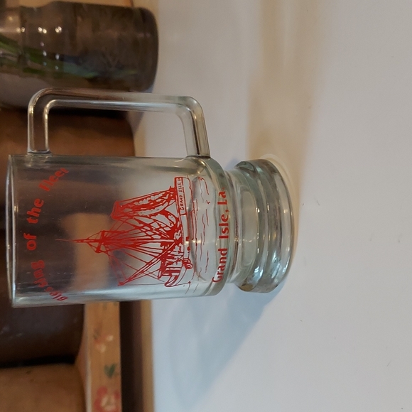 Grand Isle, Louisiana Blessing of the Fleet Glass Mug - Picture 10 of 10